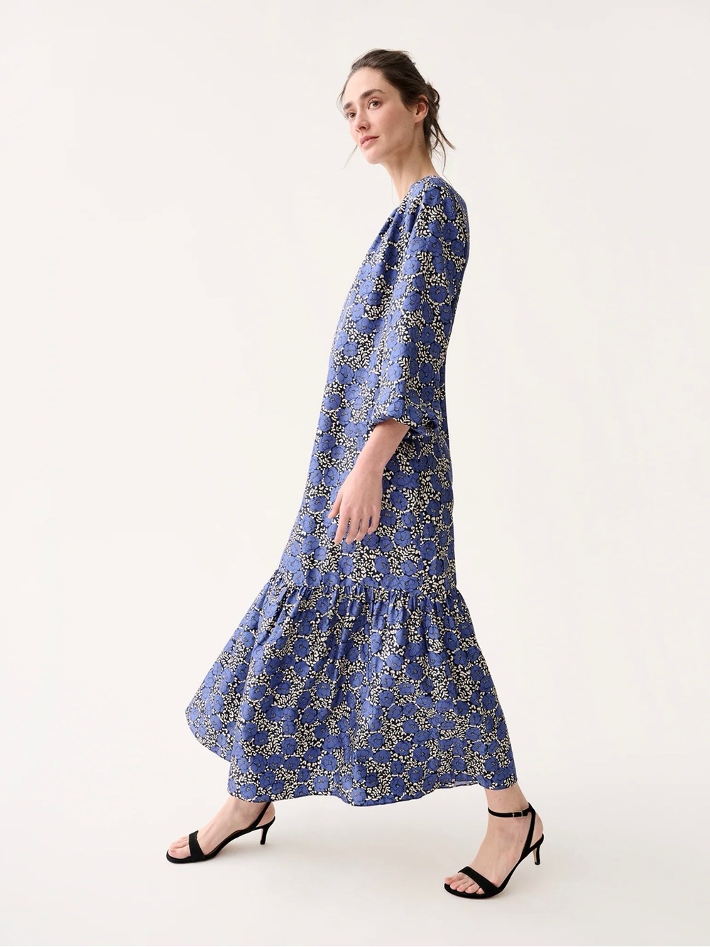 Ann Mashburn Aba Maxi Dress in Navy/Blue Peony Buds Printed Silk Twill Medium